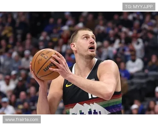 杨瀚森低迷仍获约基奇赞鼓励声